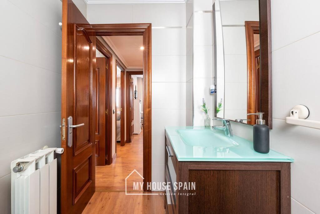 Myhousespain - Piso En Cimadevilla Junto Al Mar Gijón Extérieur photo