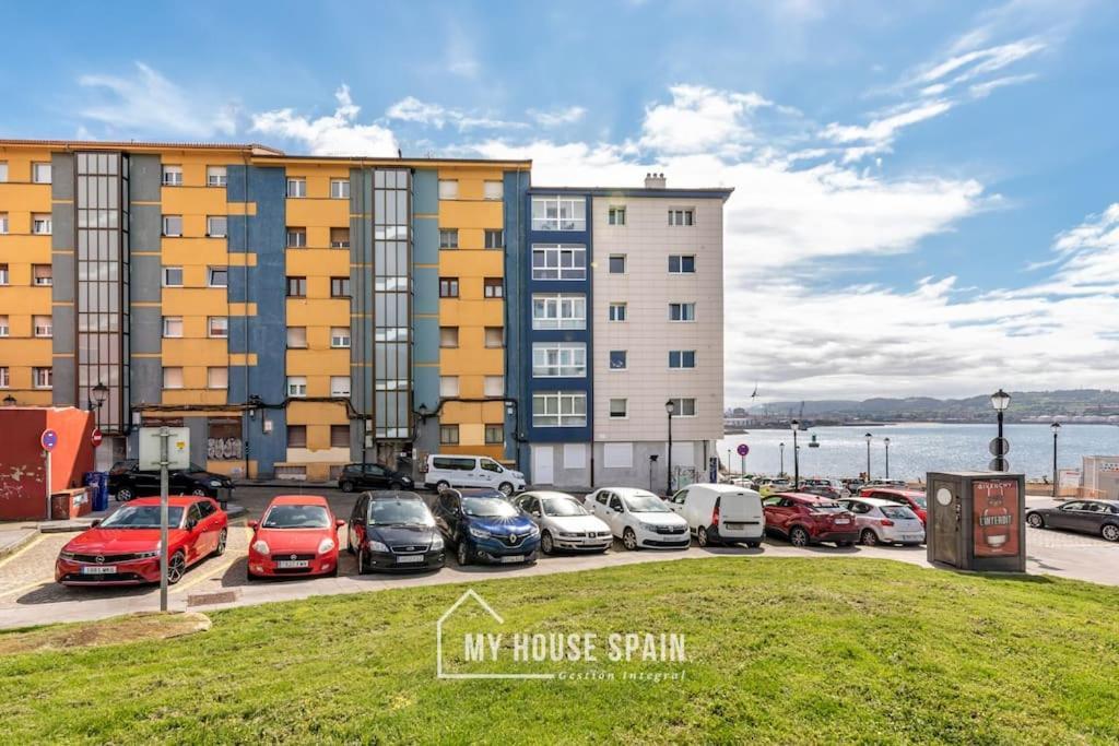 Myhousespain - Piso En Cimadevilla Junto Al Mar Gijón Extérieur photo
